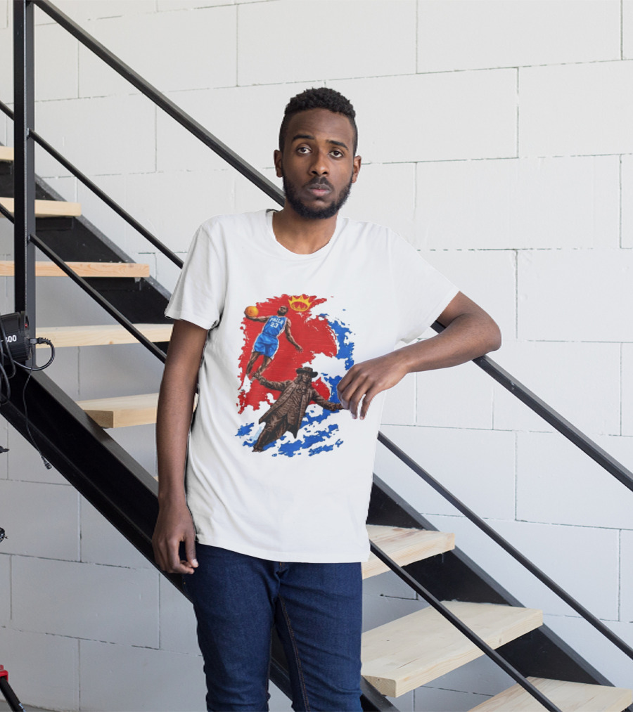 LeBron James Philadelphia Crown Mural Art In Chinatown T-Shirt