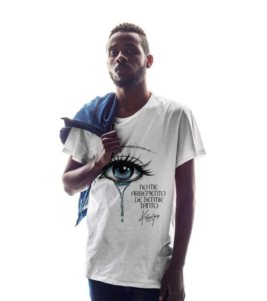 Karol G No Me Arrepiento De Sentir Tanto Crying Blue Eye T-Shirt