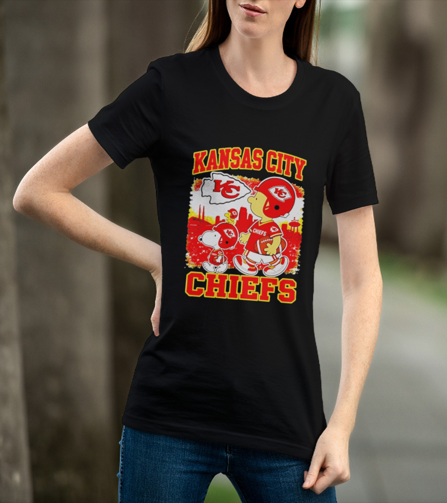 Kansas City Chiefs Snoopy Woodstock Skyline Football 2026 T-Shirt
