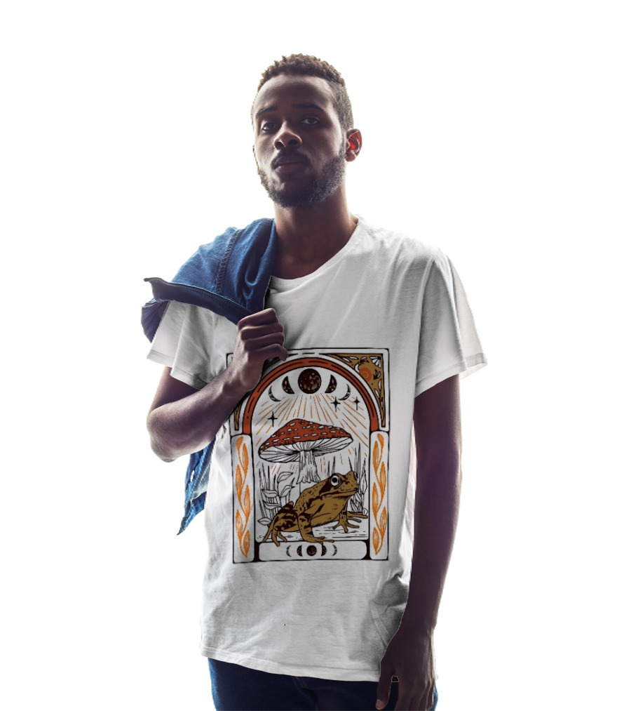 Toad With Amanita Mushroom And Celestial Moon Phases Tarot Aesthetic T-Shirt