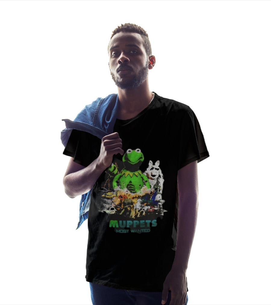 Muppets Most Wanted Kermit Frog Miss Piggy Explosion Helicopter Collage T-Shirt
