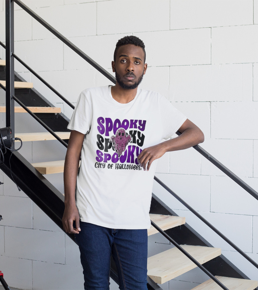 Spooky City Of Halloween Pink Glitter Ghost Retro Groovy T-Shirt