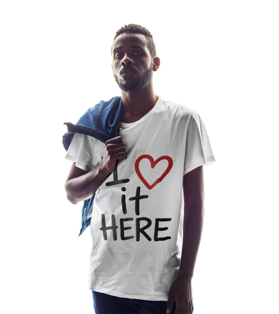 I Love It Here Red Heart Handwritten Doodle T-Shirt