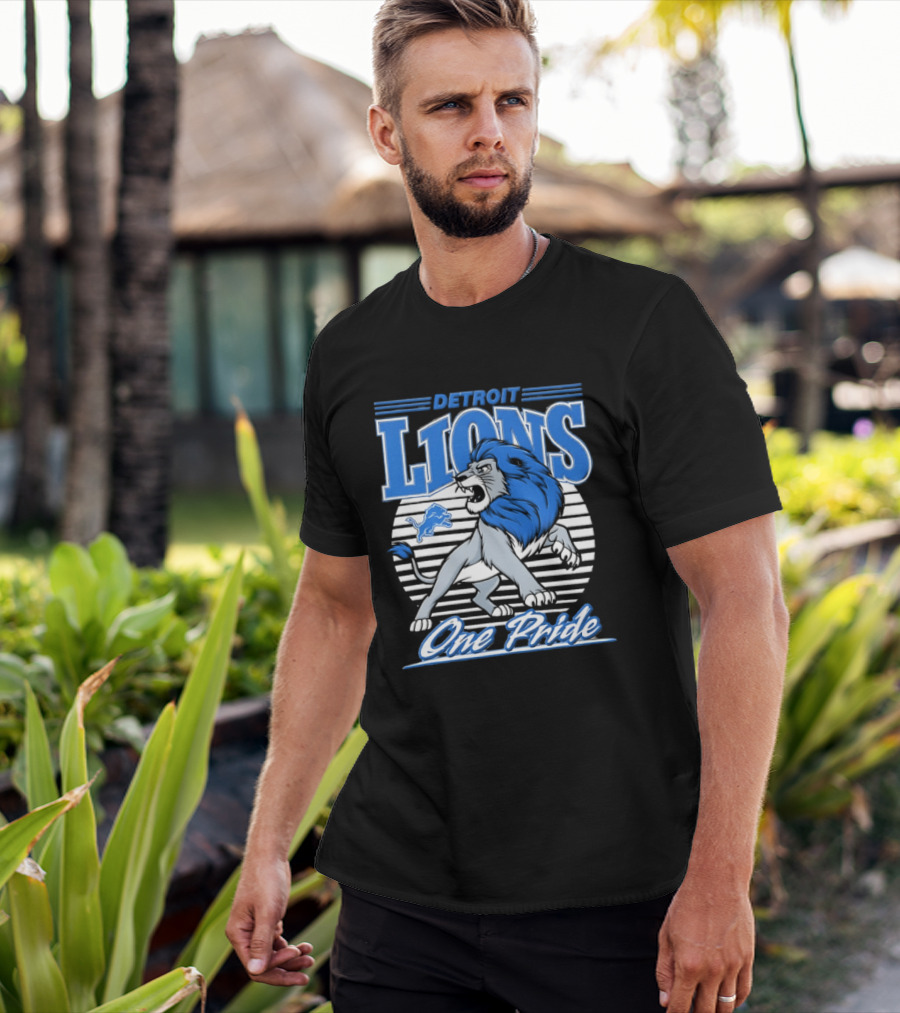 Detroit Lions One Pride Roaring Lion Fan T-Shirt
