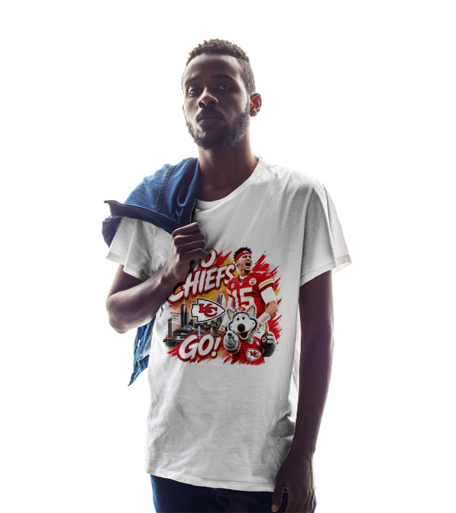Go Chiefs Kansas City Patrick Mahomes 15 KC Football T-Shirt