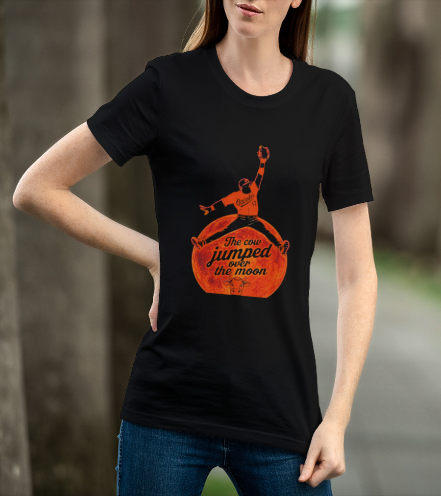Colton Cowser The Cow Jumped Over The Moon Baseball Catcher T-Shirt