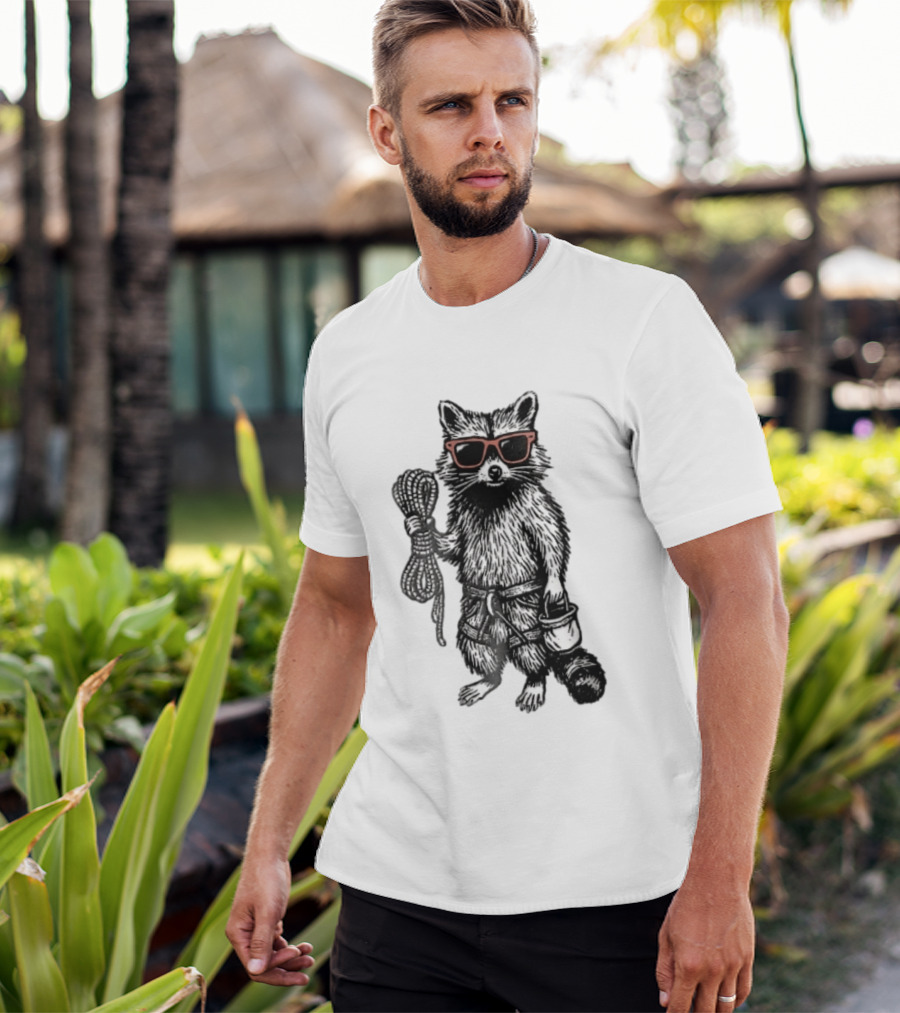 Raccoon Climber Rope Chalk Bag Sunglasses T-Shirt