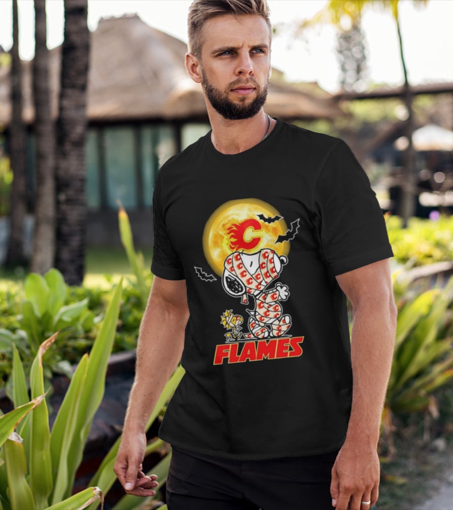 Flames Halloween Snoopy Woodstock Mummy Cosplay Calgary C Bat Moon T-Shirt