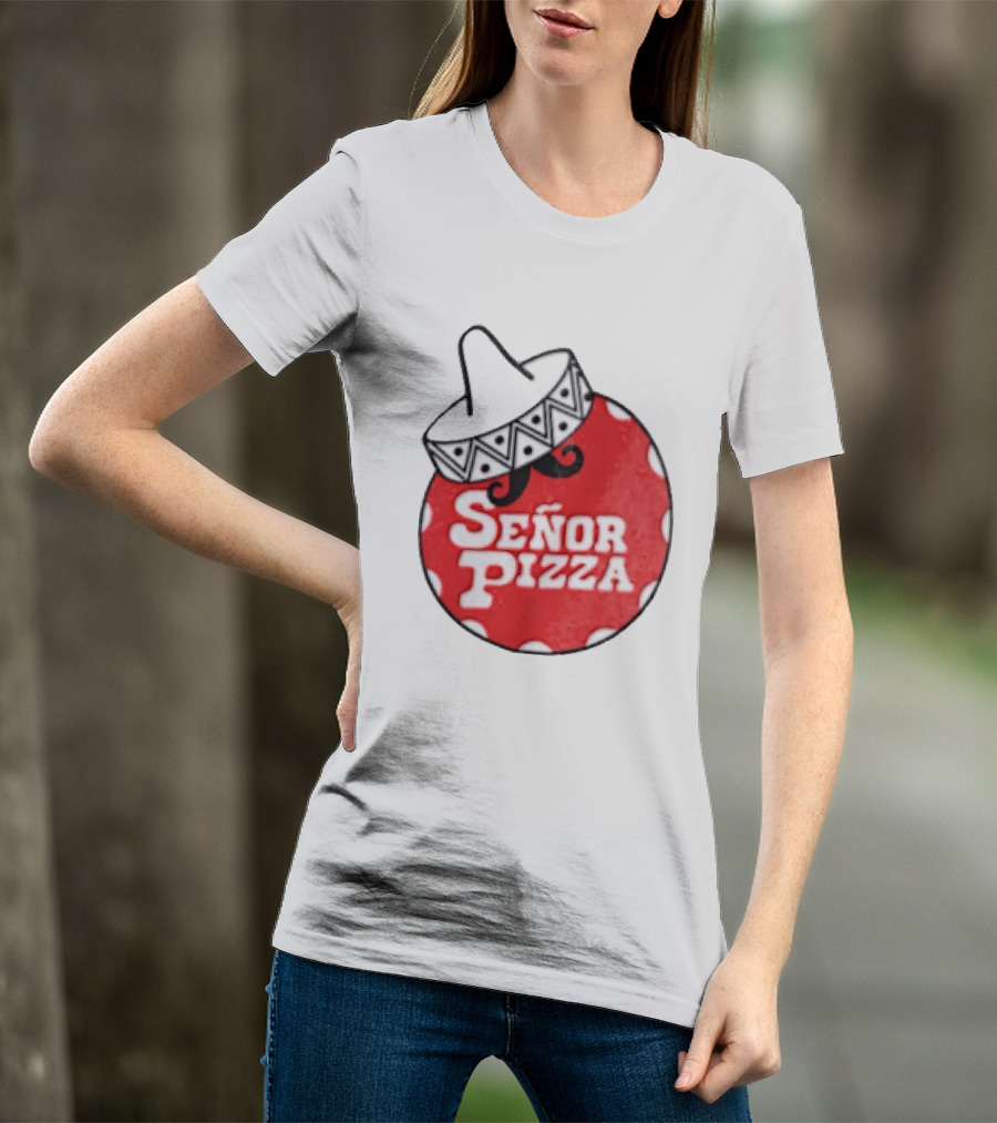 Señor Pizza Red Apron With Mustache And Patterned Collar T-Shirt