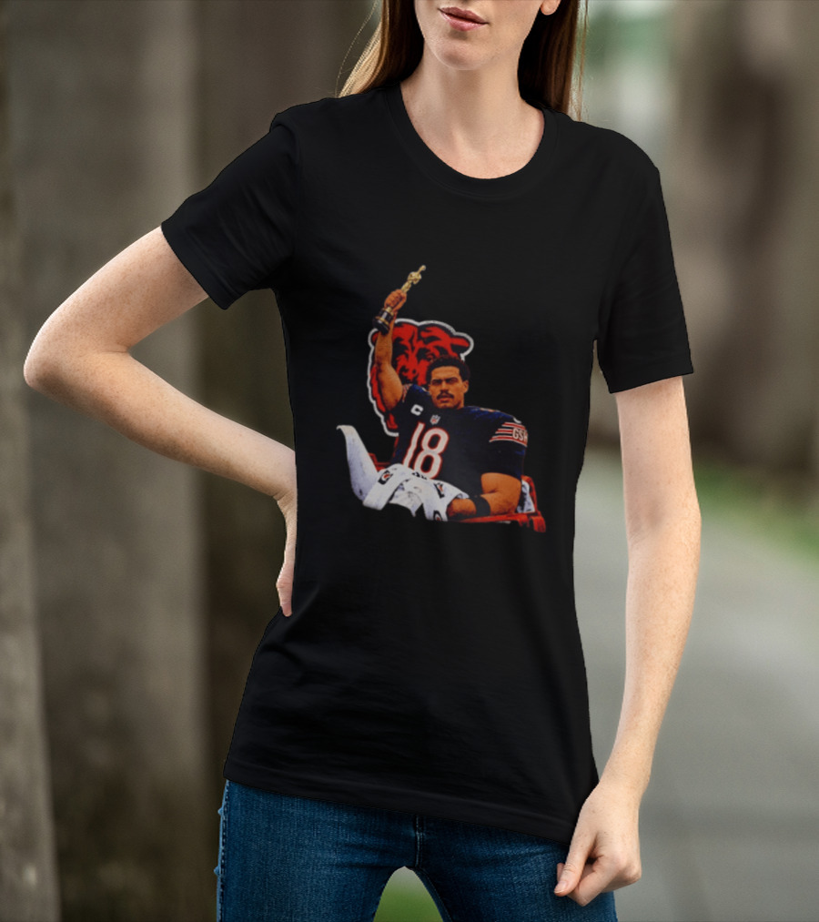 Caleb Williams Chicago Bears Oscar Meme Insight With Iconic Pose And Team Concept T-Shirt