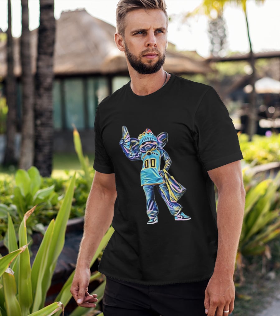 Ellie The Elephant Statue Of Liberty New York Basketball Team T-Shirt