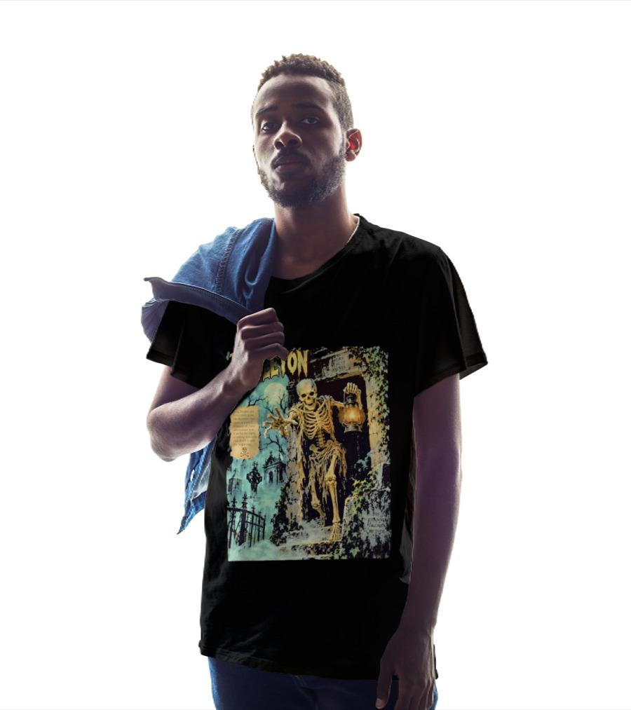 The Skeleton Mors Vincit Omnia Sic Transit Gloria Mundi Lantern Night Scene T-Shirt