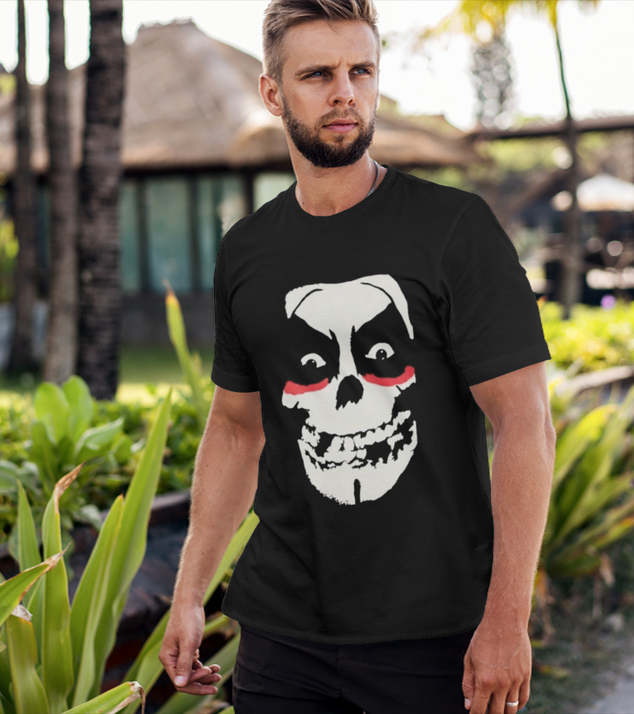 Original Misfits Skull With Danhausen Red Makeup Mechanics 2026 T-Shirt