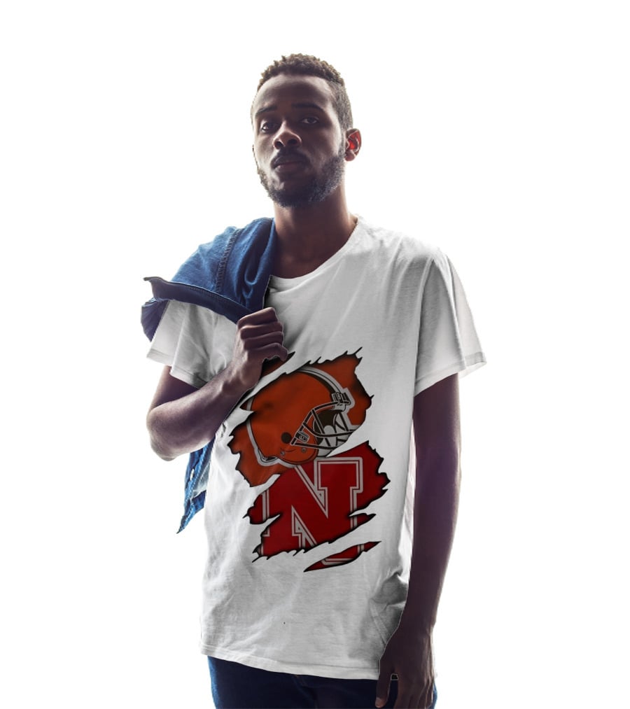 Cleveland Browns Football Helmet Nebraska Cornhuskers N Distressed T-Shirt