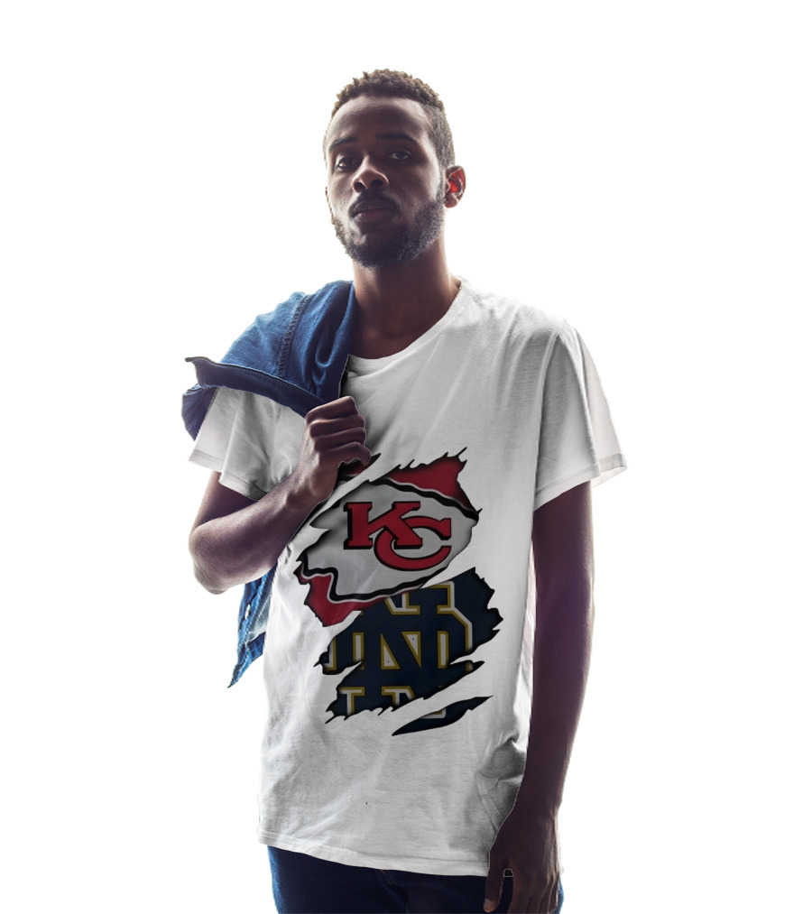 Kansas City Chiefs KC And Notre Dame Fighting Irish ND Distressed T-Shirt
