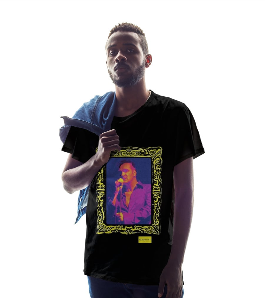 Morrissey Vibrant Stage Portrait In Ornate Frame T-Shirt
