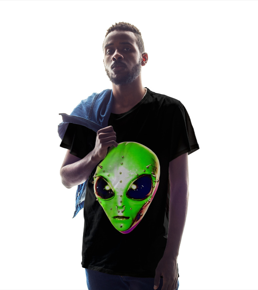 Believe Alien Pierced Face Extraterrestrial Iconic Green Martian Head T-Shirt