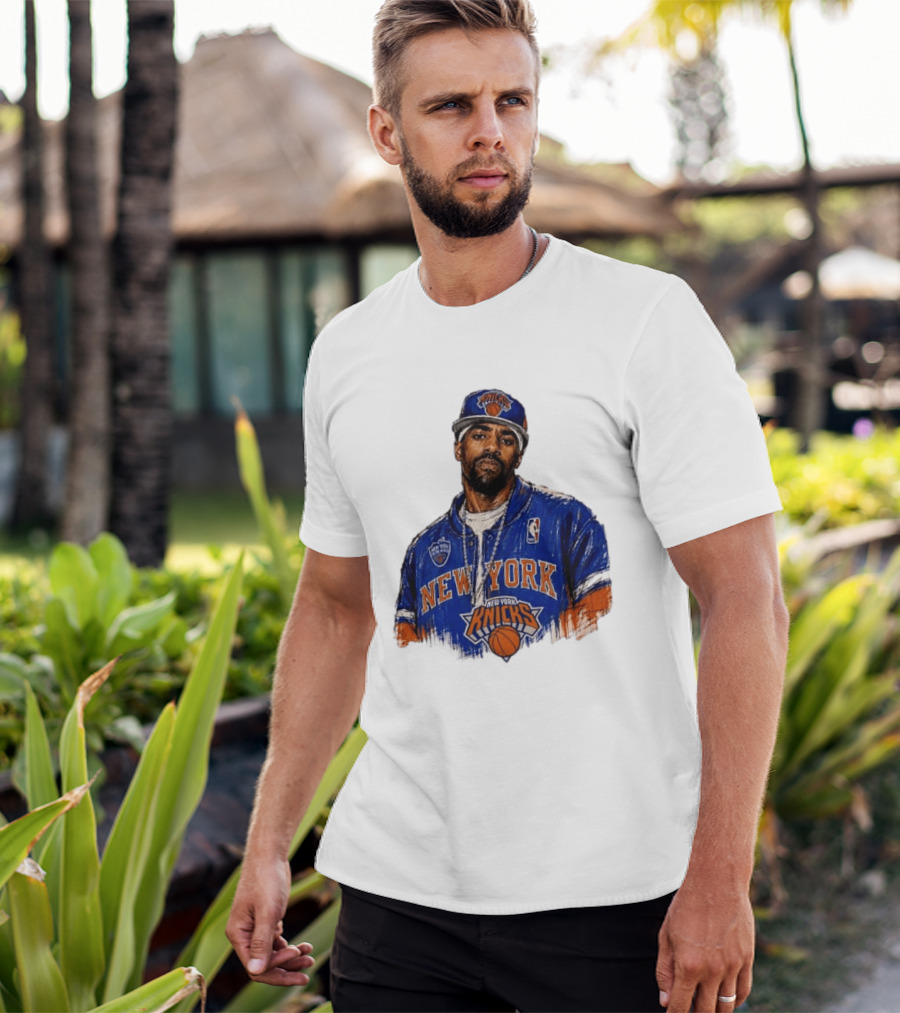 Kyrie Irving New York Knicks New Yorks Finest To The World Manhattan Knicks T-Shirt