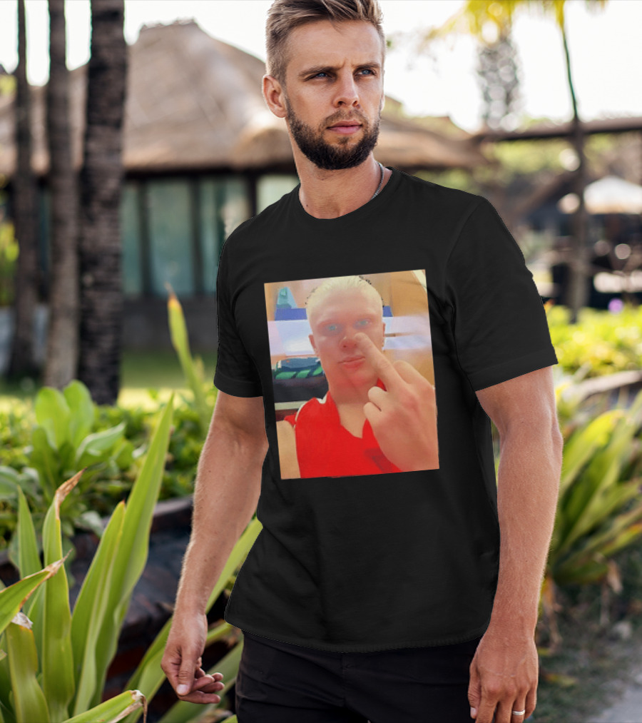 Norway Erling Haaland Middle Finger Selfie T-Shirt