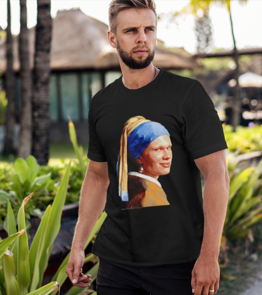 Erling Haaland Girl With A Pearl Earring Football T-Shirt