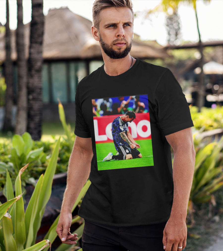 Argentina Football Icon Lionel Messi Kneels In Triumph National Team Victory T-Shirt
