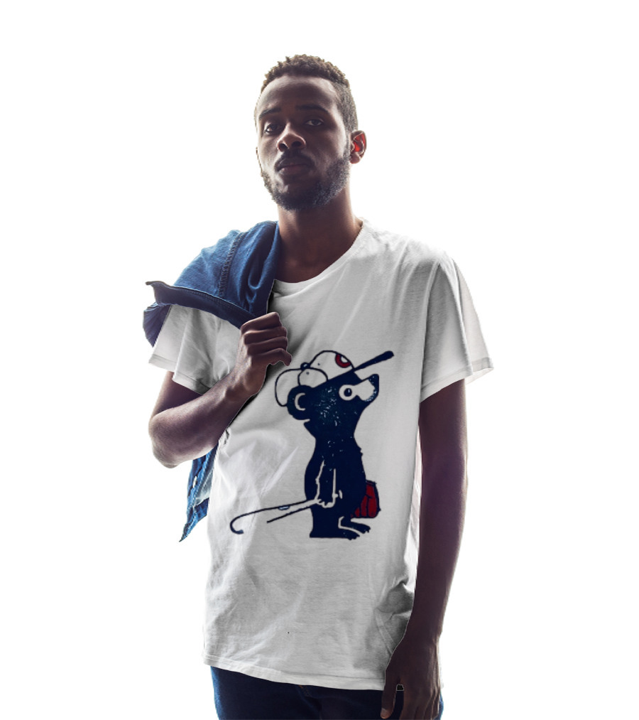 Chicago Cubs Baseball Bear Hitting With Bat And Glove T-Shirt