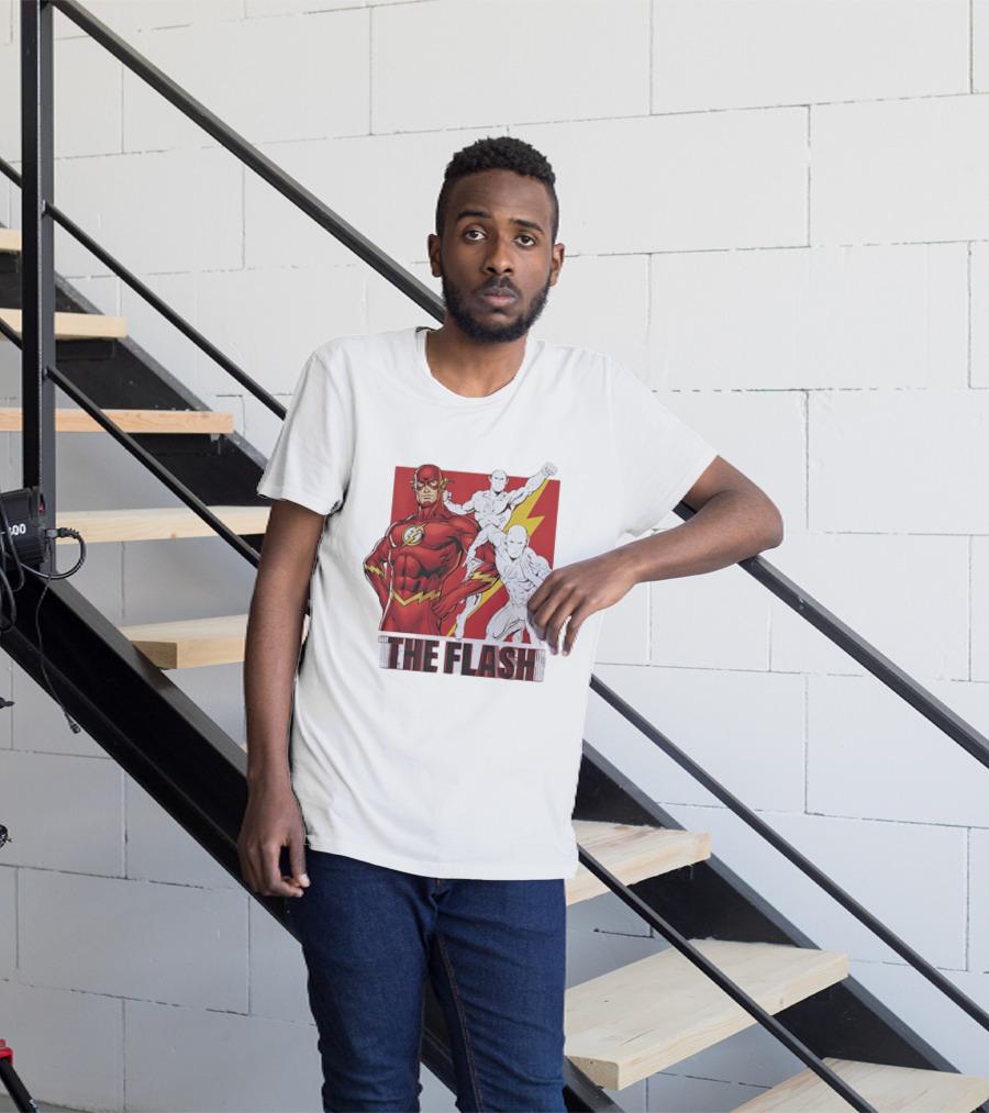 The Flash Scarlet Speedster DC Comics Lightning Bolt Heroic Pose T-Shirt