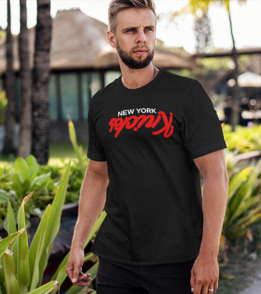 New York Knicks NBA Basketball Retro Red Script T-Shirt