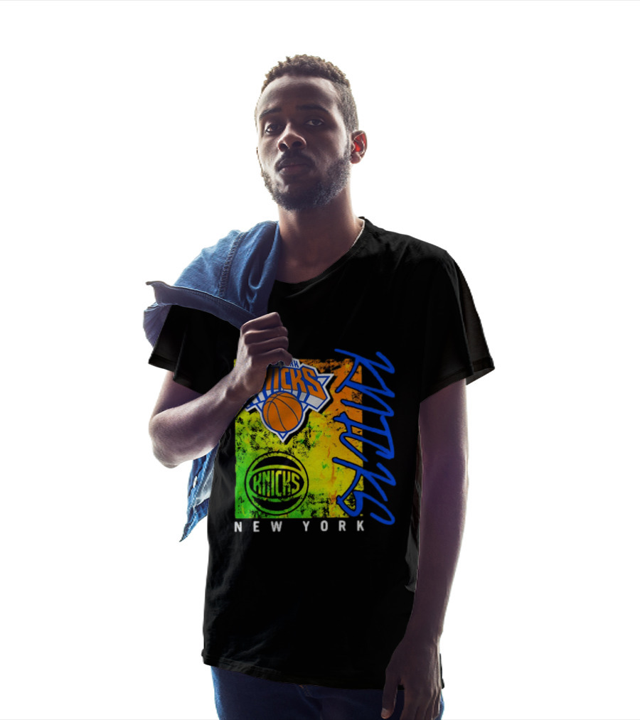 New York Knicks Distressed Basketball Retro Style NBA Fan Favorite T-Shirt