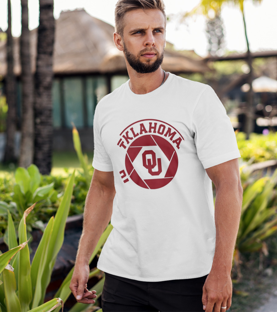 Oklahoma Sooners OU NCAA College Football T-Shirt