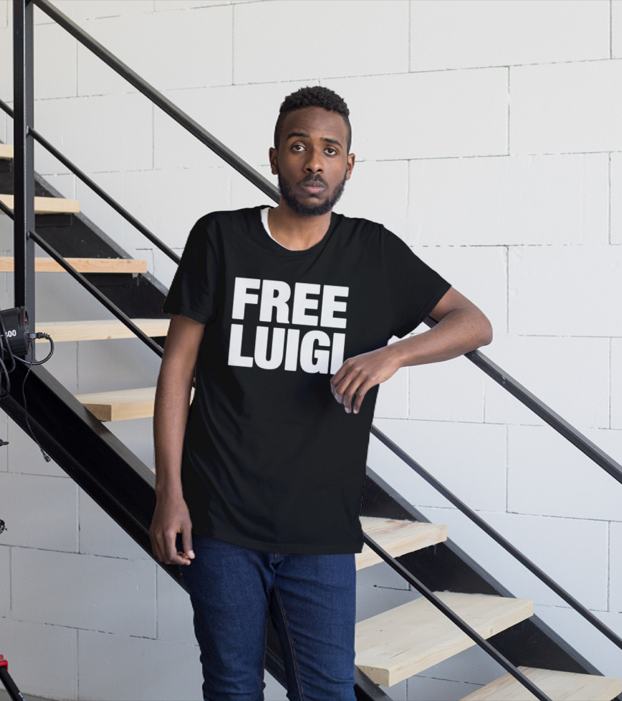 Free Luigi T-Shirt
