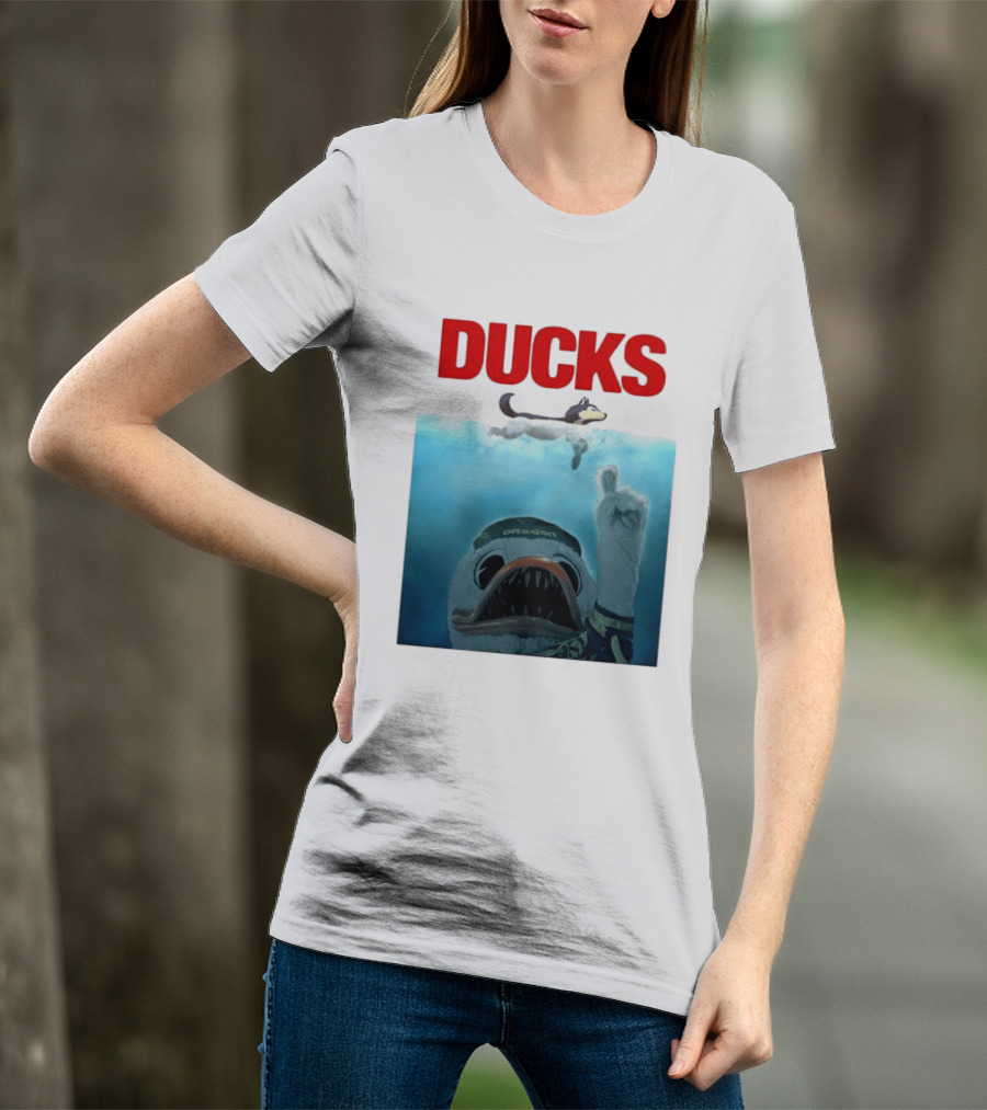 Oregon Ducks Jaws Parody With Washington Huskies Rivalry T-Shirt