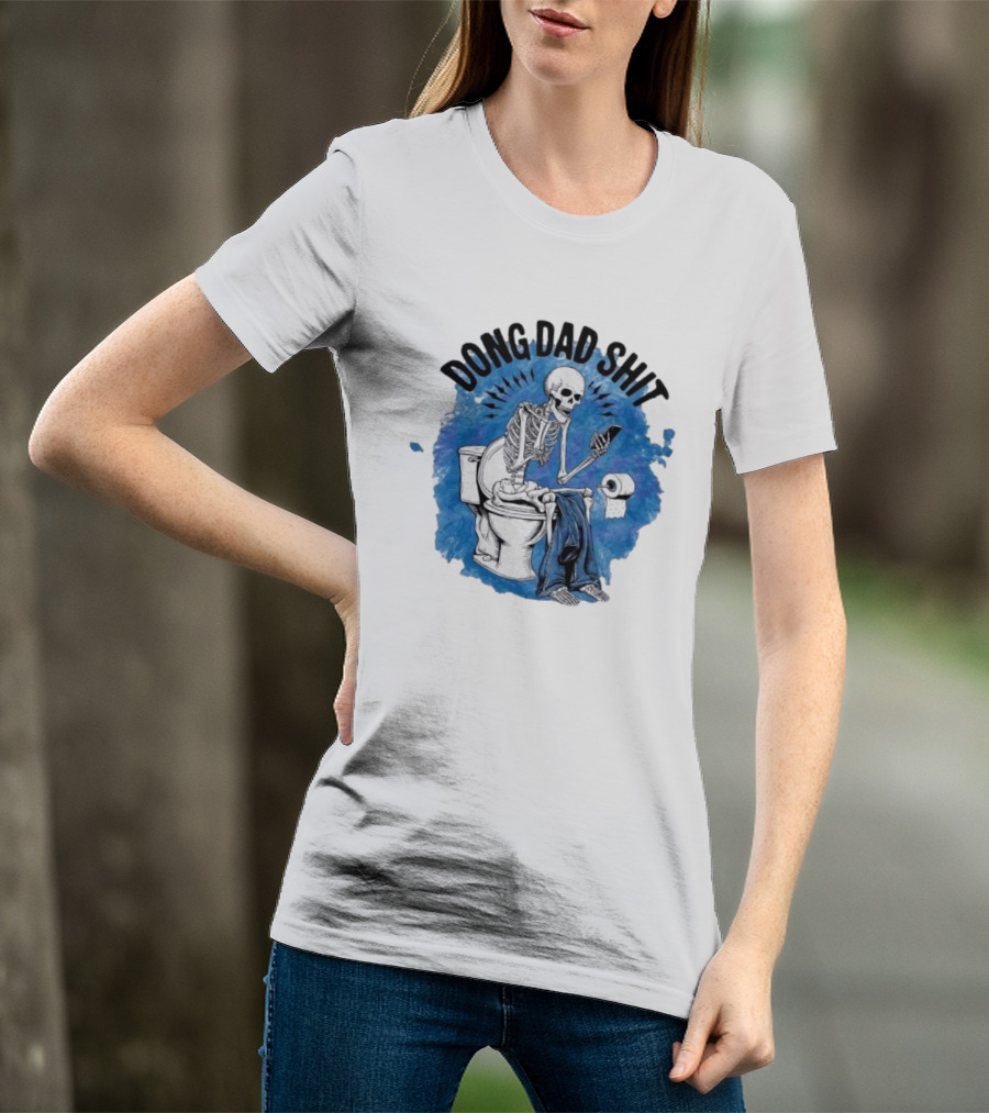 Skeleton Doing Dad Shit On Toilet With Phone And Toilet Paper T-Shirt