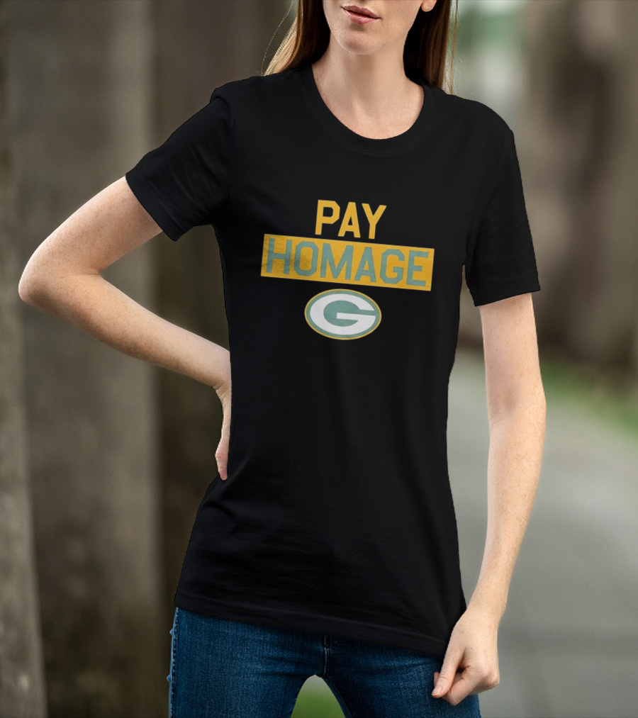 Green Bay Packers Pay Homage With Iconic G T-Shirt