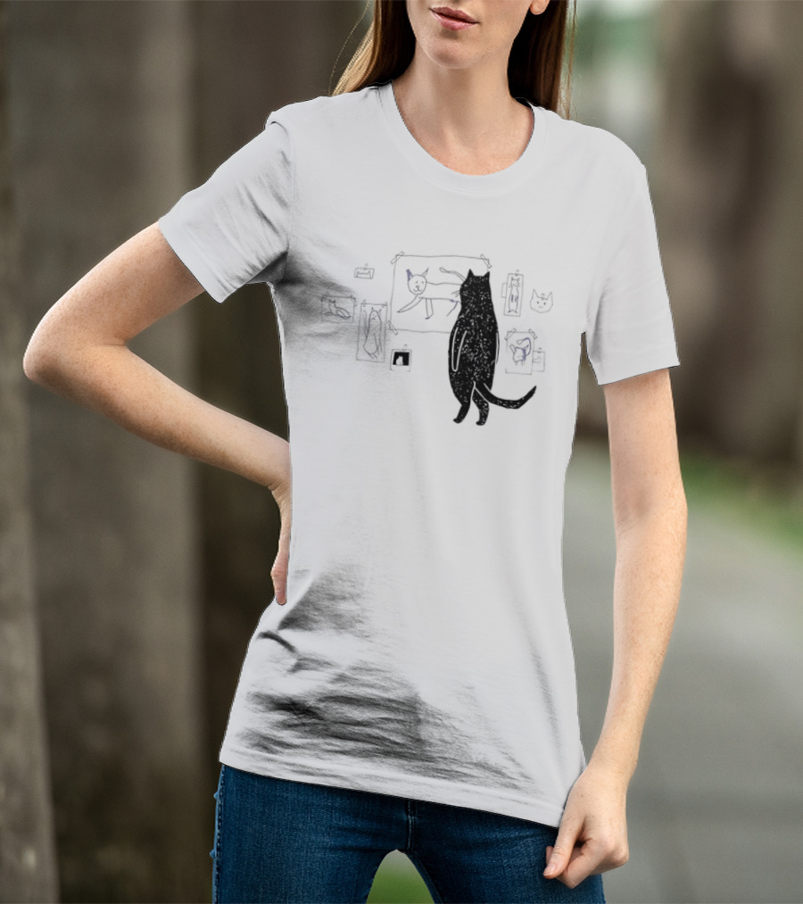 Black Cat Observing Doodle Drawings Of Cats T-Shirt