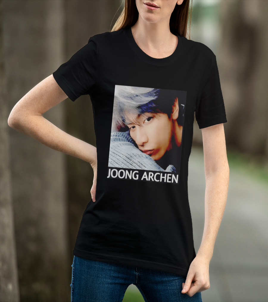 Joong Archen Thai Actor Close Up Pillow T-Shirt