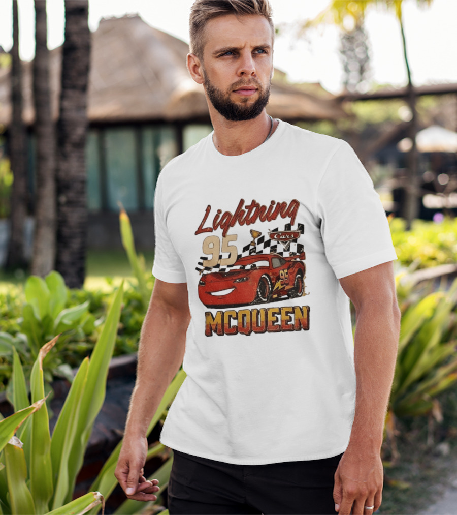 Lightning McQueen 95 Cars Trophy Checkered Flags Disney Pixar T-Shirt