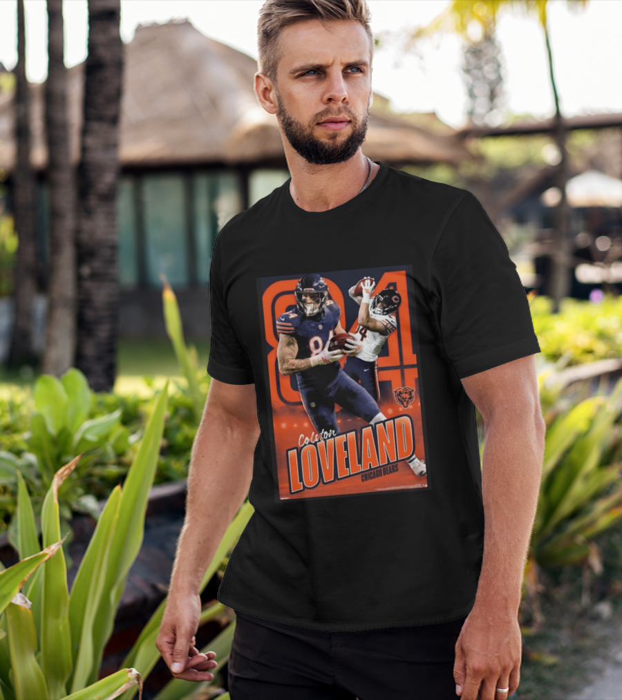 Colston Loveland 84 Chicago Bears Football Action T-Shirt