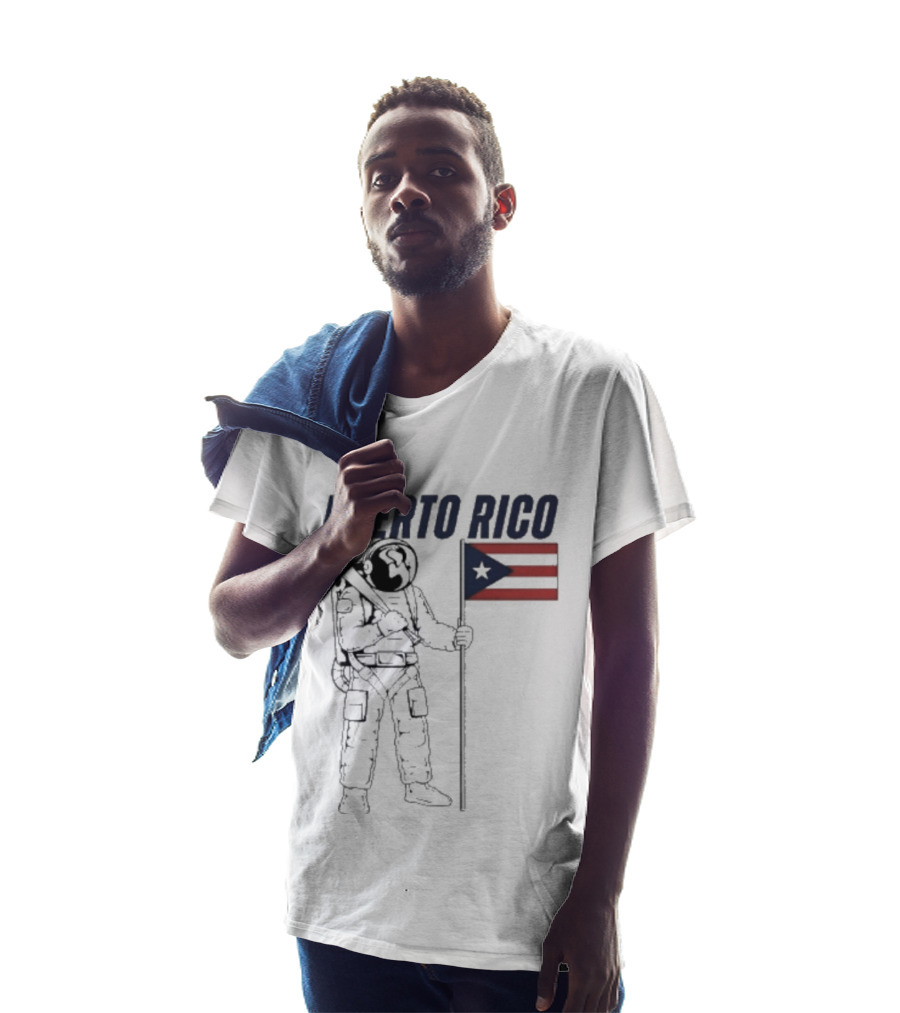 PUERTO RICO Astronaut Holding Baseball Bat Puerto Rican Flag T-Shirt