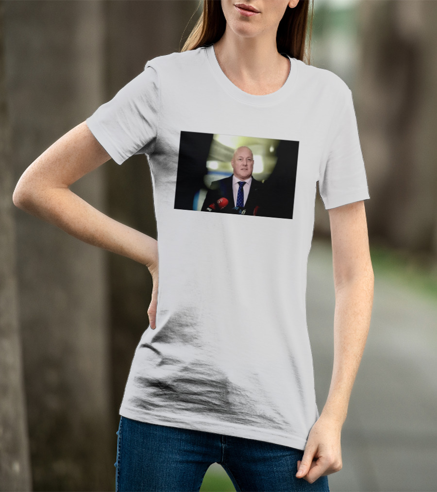 Otago Uni Expert Warns Against MMP And Voting Referendums Together T-Shirt