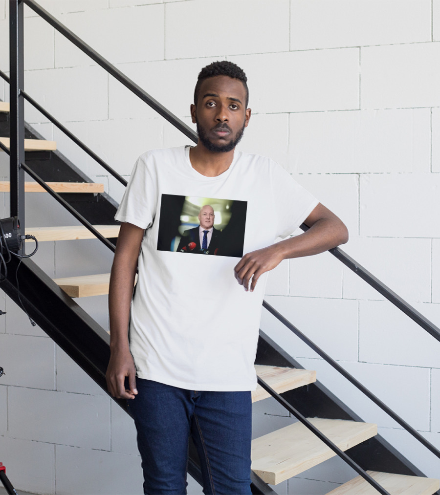 Otago Uni Expert Warns Against MMP And Voting Referendums Together T-Shirt