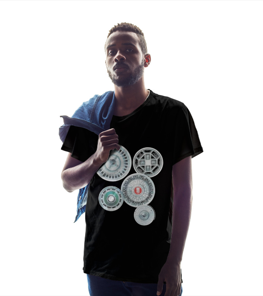Vintage Ford Hubcaps Collection Classic Car Enthusiast Retro Wheels T-Shirt