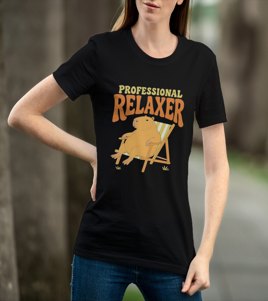 Professional Relaxer Capybara Sitting In Beach Chair T-Shirt