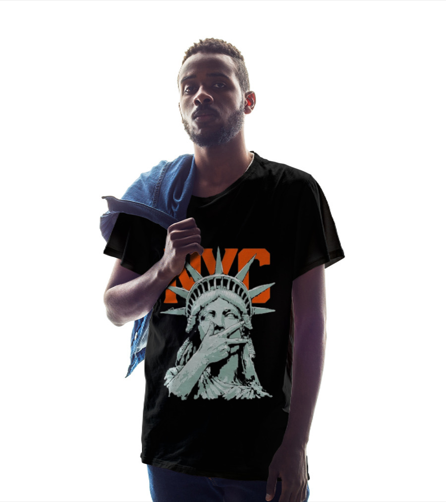 NYC Statue Of Liberty Peace Gesture Iconic Liberty T-Shirt