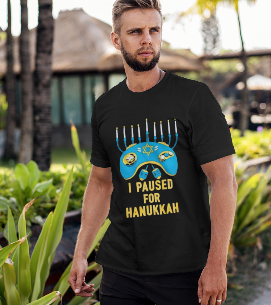 I Paused For Hanukkah Menorah Gaming Controller Star Of David T-Shirt