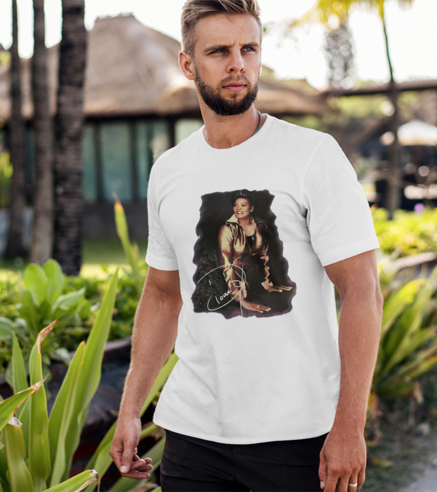 Dionne Warwick Iconic Soul Singer Legend Autographed Image T-Shirt