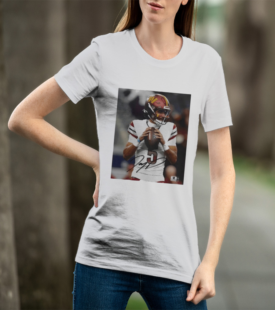 Jayden Daniels Washington Commanders Football Player Number 3 T-Shirt
