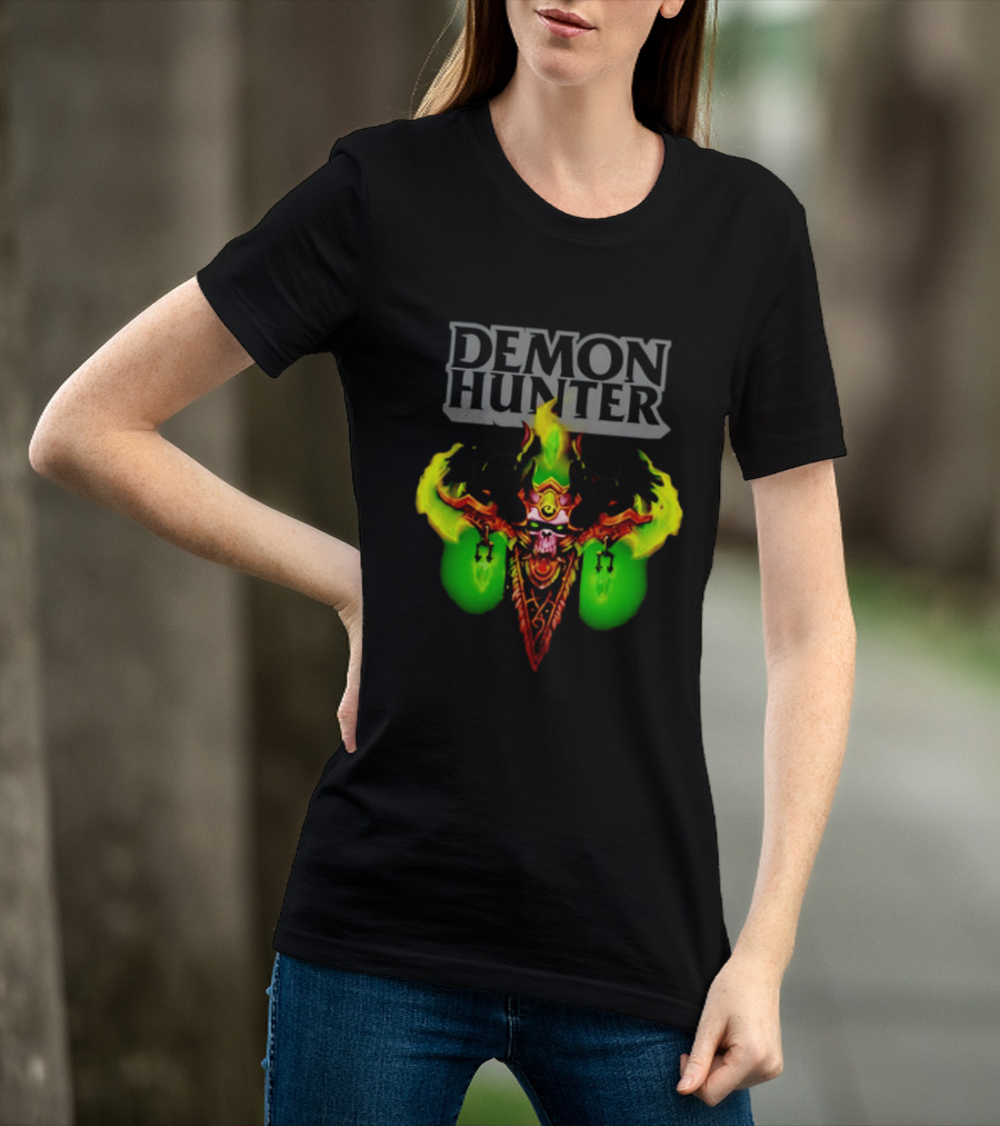 Demon Hunter Skull World Of Warcraft Emblem With Green Flame Accents T-Shirt