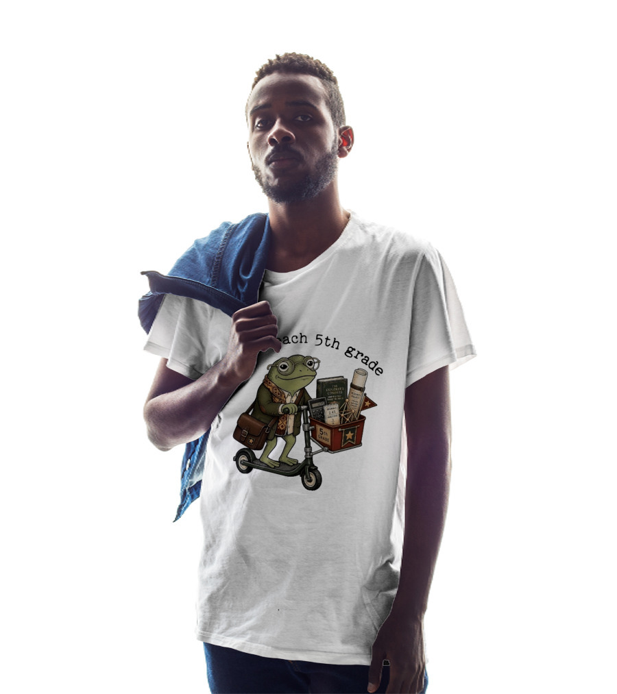 Off To Teach 5th Grade Frog Teacher Scooter Back To School T-Shirt