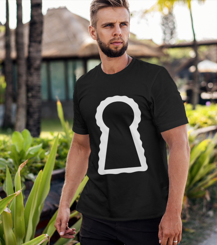 Minimalist Keyhole Secret Door Aesthetic T-Shirt